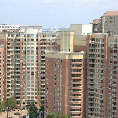 Crystal Quarters Corporate Housing At The Gramercy Arlington Kamer foto